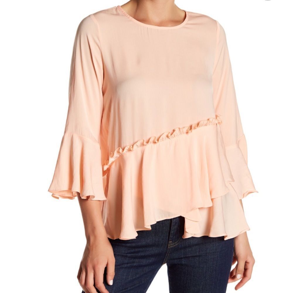 Ro & De pink bell sleeve peplum top size medium